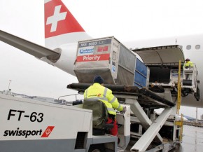 
Swissport, prestataire de services au sol pour l aviation, et les partenaires sociaux sont parvenus à un accord incluant des ré