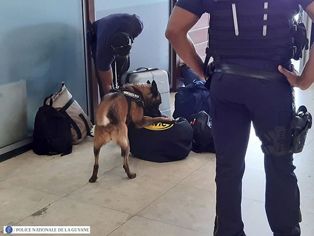 Fait divers : la directrice d'un office de tourisme interpellée à Fort-de-France avec 107 kg de cocaïne 1 Air Journal